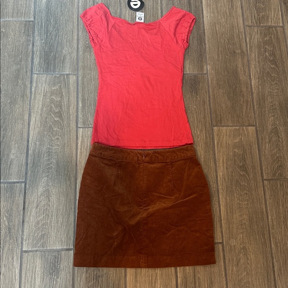 Banana Republic Brown Corduroy Mini Skirt with Ellemenno rust top. - Picture 9 of 9